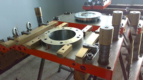 drum core cutting mold